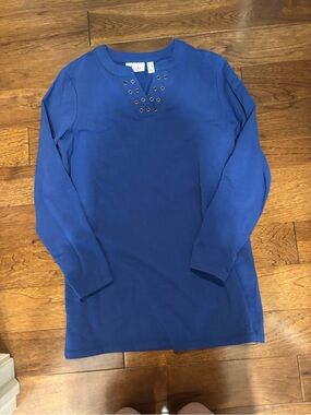 d&co. Blue Eyelet-Trim Top